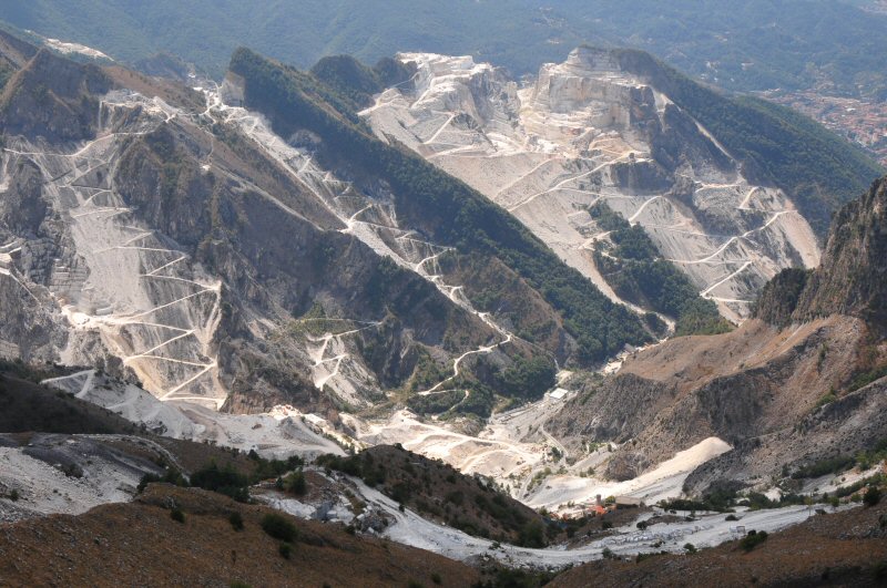 apuane cave 2