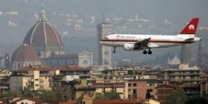 aereo peretola sorvolo firenze