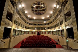 2 LOW - Teatro Niccolini _ ph. Filippo Manzini