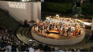 Orchestra-della-Scuola-di-Musica-di-Fiesole-al-Teatro-Romano