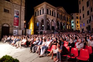 piazza signorelli mix festival cortona