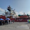 Migranti, in 70 sbarcati stamani a Carrara dalla Ocean Viking – FOTO