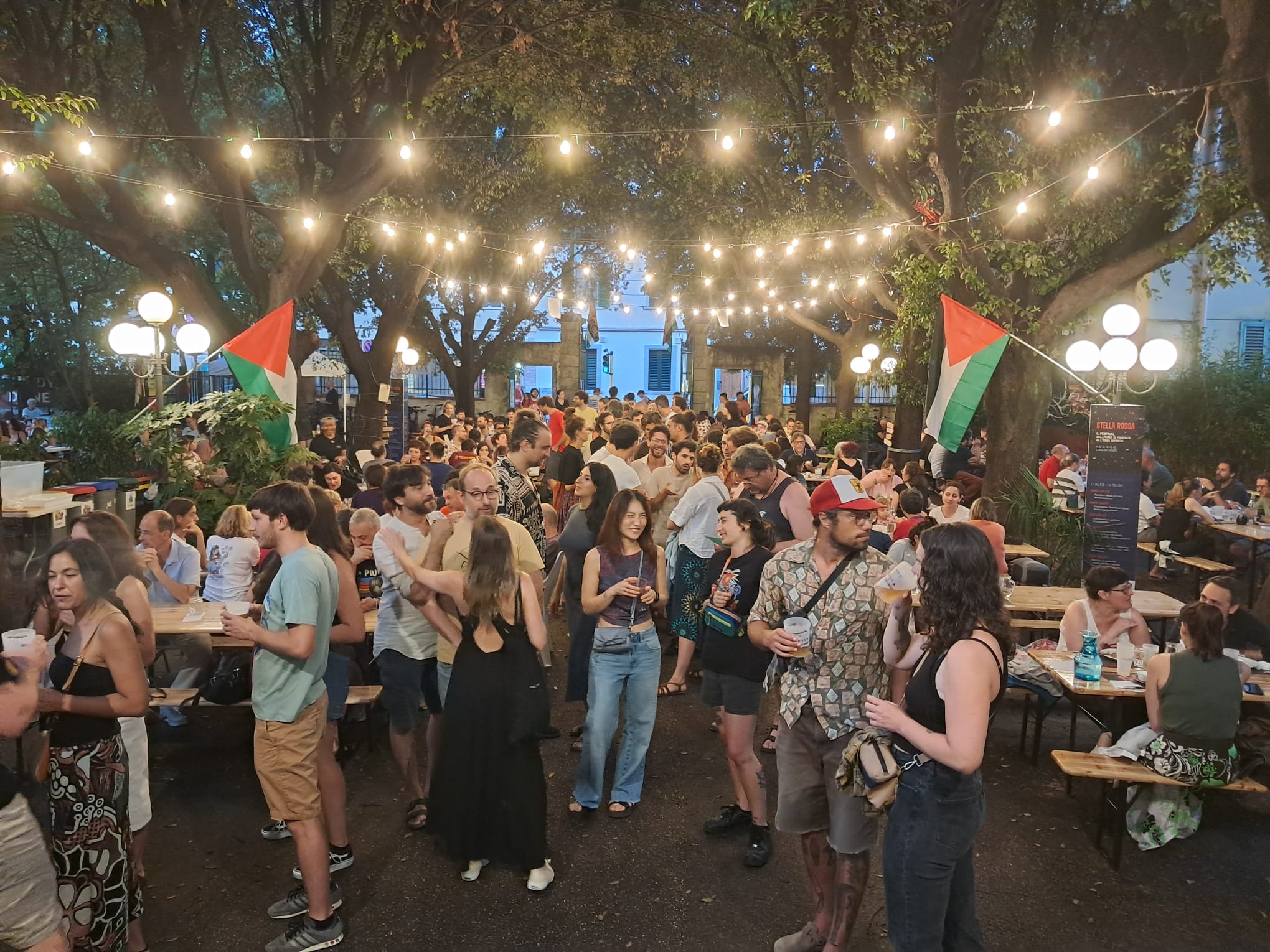 Stella Rossa, Day #3. Oggi talk su economia e politica, stasera sul palco il cantautorato di Amalfitano – ASCOLTA