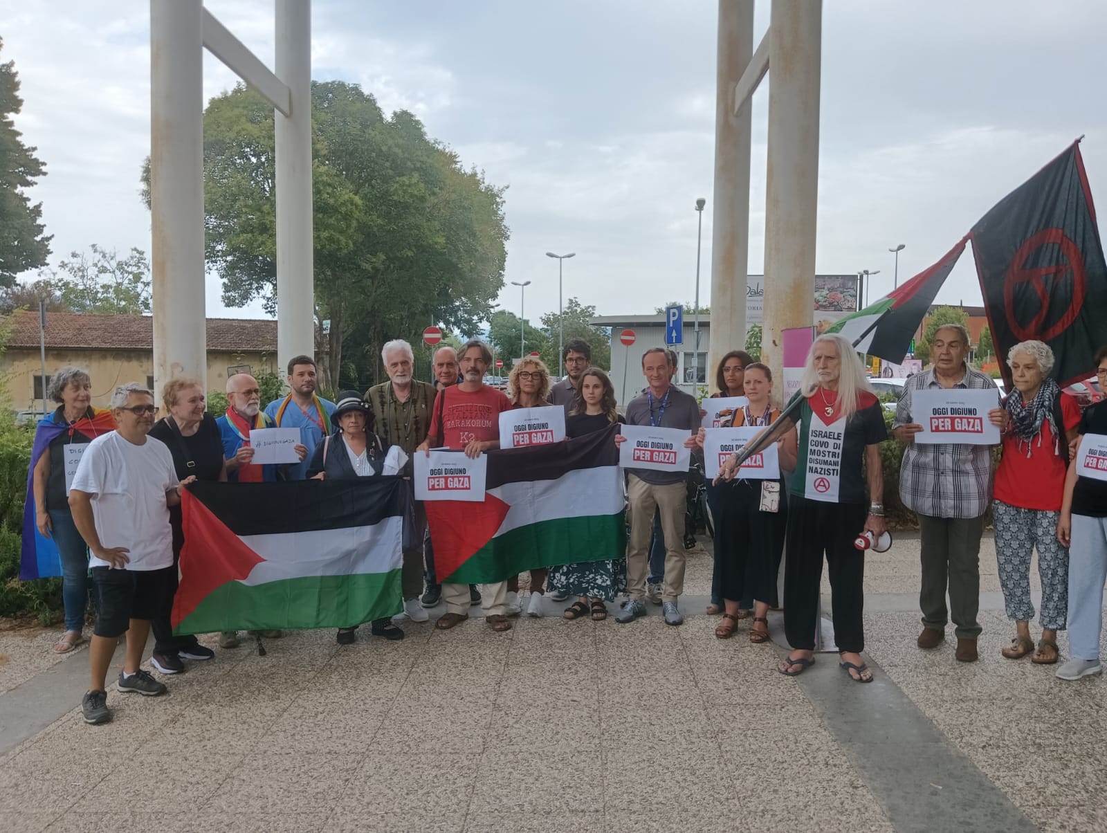 “Digiuno per Gaza”, 20 mila adesioni in tutta Italia. In Toscana 15 presidi: “Basta parole, stop alle armi” – ASCOLTA