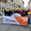 Flash mob dell’ Alleanza per l’abitare: “Il 60% delle persone non ha soldi per una casa dignitosa” – FOTO