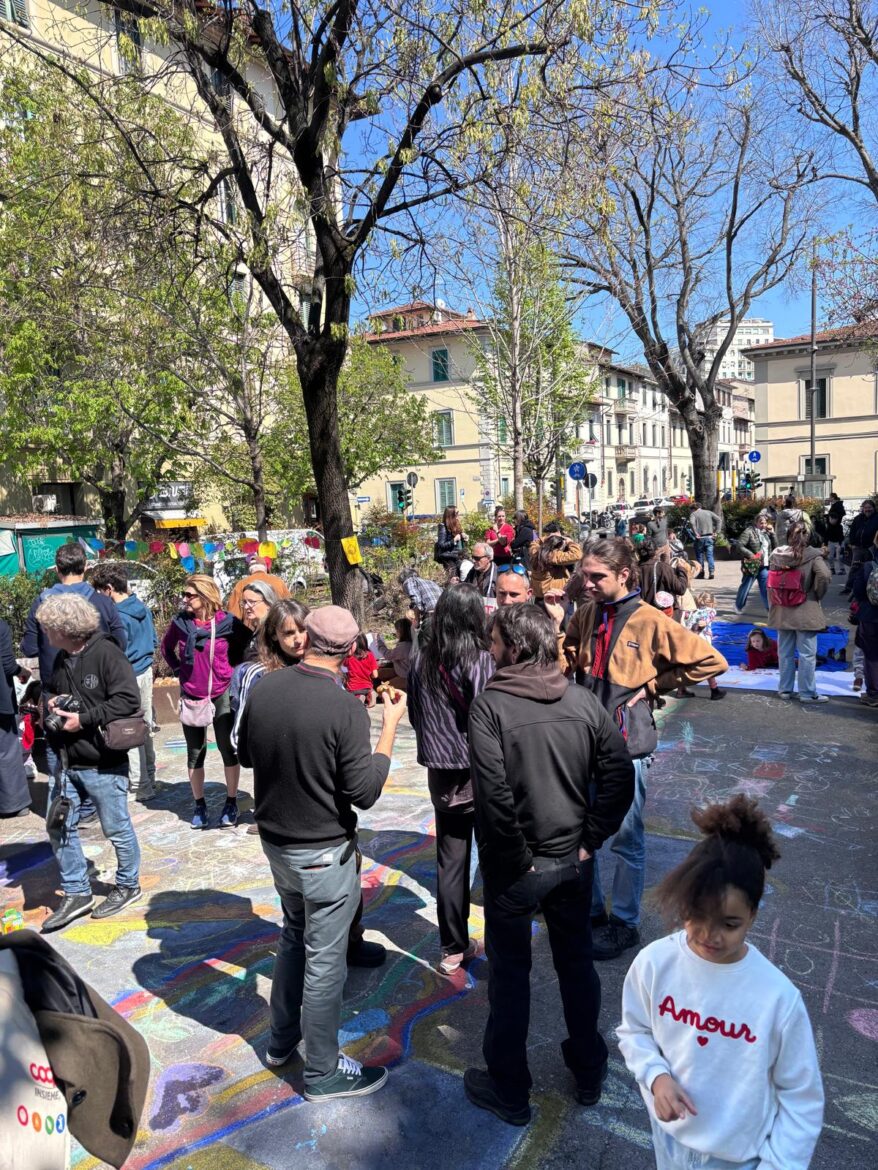 In centinaia in piazza Tanucci contro Futuro Nazionale: “No alla cultura razzista e dell’odio” – GUARDA LE FOTO