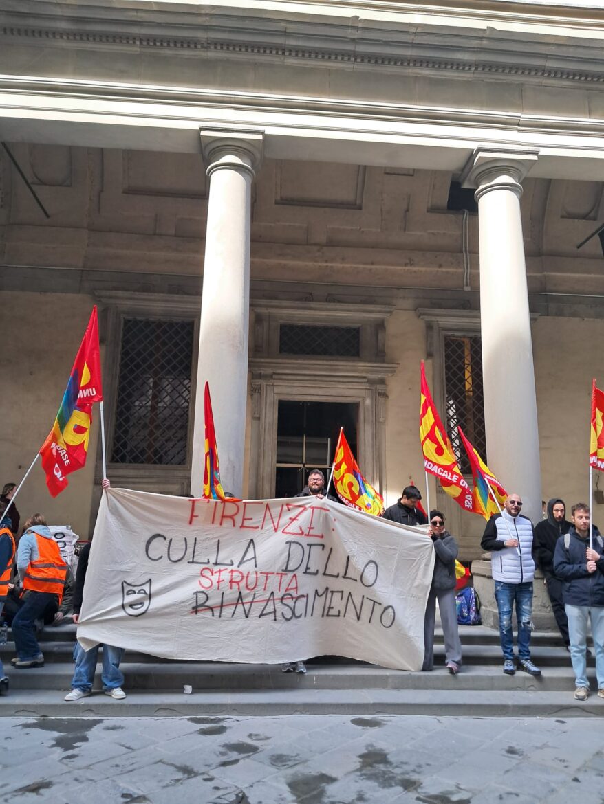 Precari dei Musei, parte la mobilitazione permanente nel piazzale degli Uffizi: “Coopculture e Ministero diano risposte” – AUDIO / FOTO