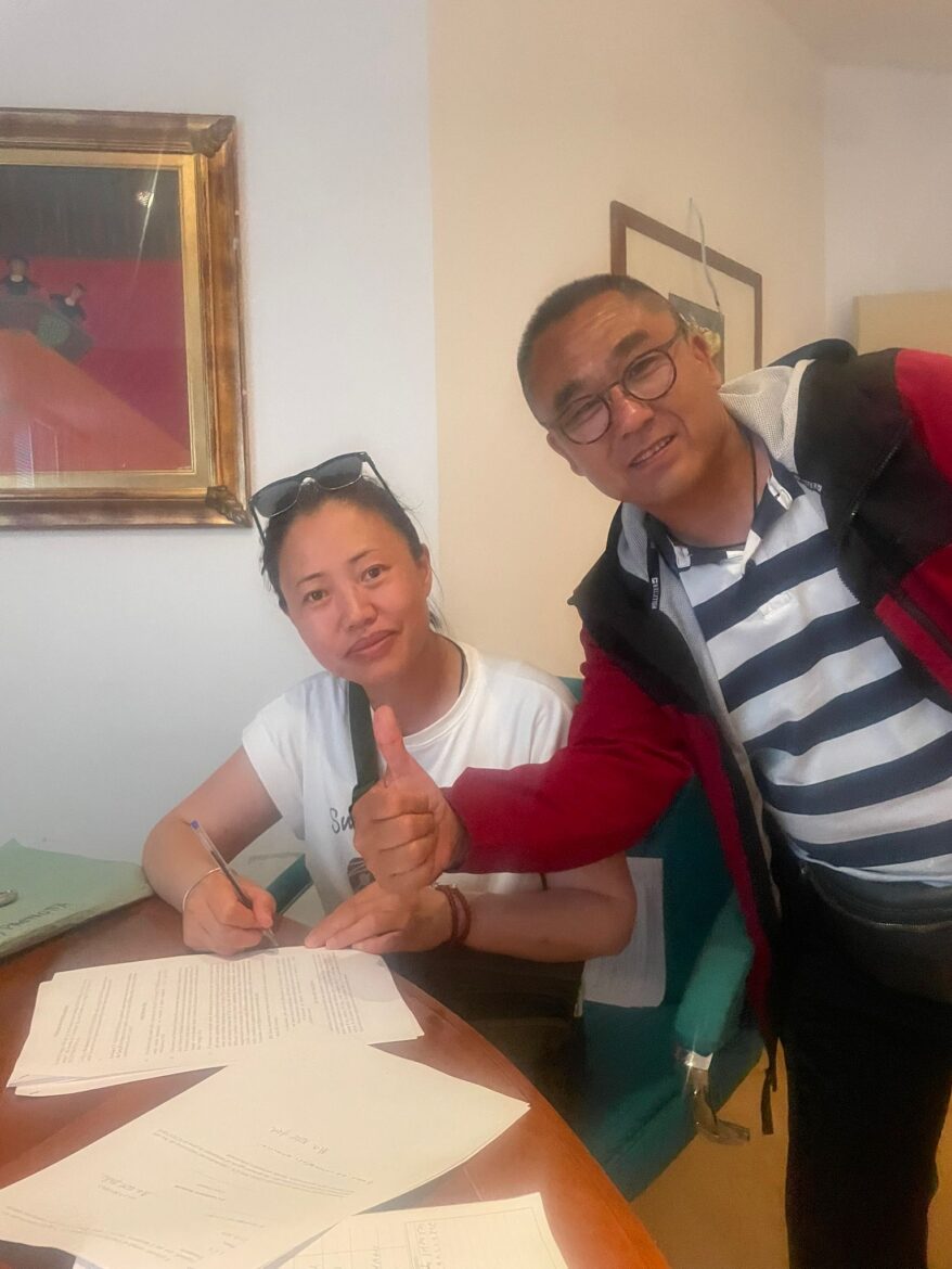 Prato, stipendi arretrati e risarcimento per i due lavoratori cinesi in sciopero. Sudd Cobas: “Vittoria storica” – ASCOLTA