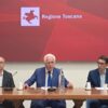 Bus, da agosto il biglietto costerà 2 euro, fermi gli abbonamenti under 26. Giani: “Possibili riduzioni se i Comuni mettono loro risorse” – ASCOLTA