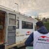 Richiedenti asilo in fila sotto il sole a Firenze, Medu: “Per loro una burocrazia respingente” – ASCOLTA